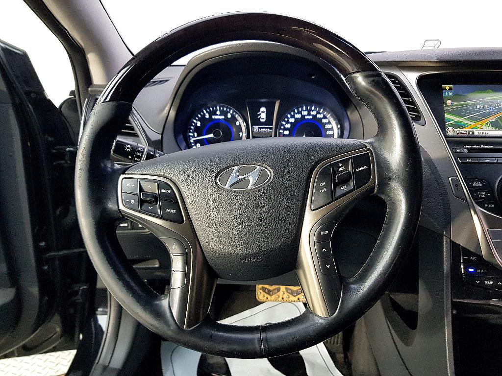 HYUNDAI Grandeur - Vista 11