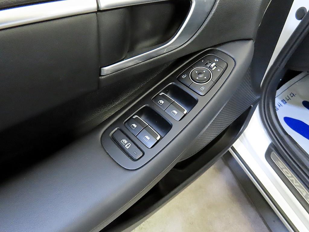 HYUNDAI Sonata 2021 Blanco - Importación desde Corea - HF Imports Iquique - Foto 13