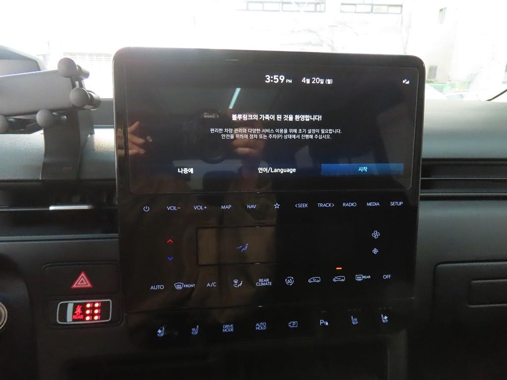 HYUNDAI Staria - Vista 11