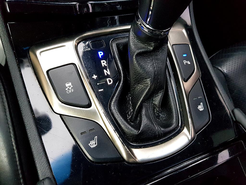 HYUNDAI Grandeur 2011 Negro - Importación desde Corea - HF Imports Iquique - Foto 13