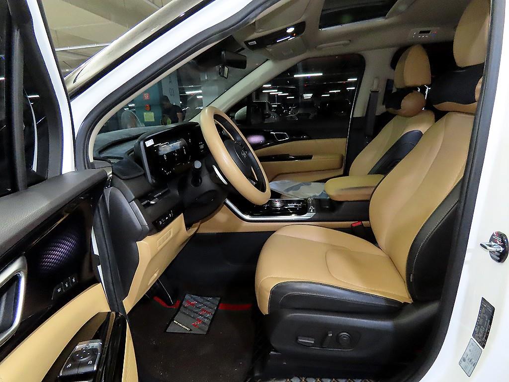 KIA Carnival - Vista 6