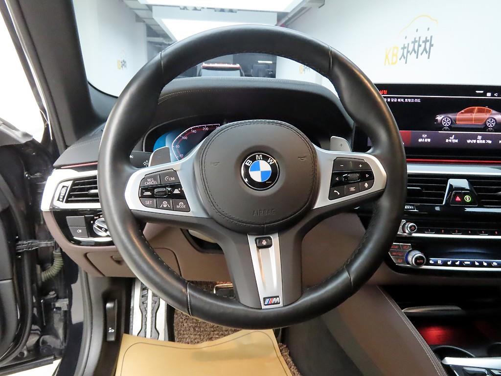 BMW 5 Series - Vista 7