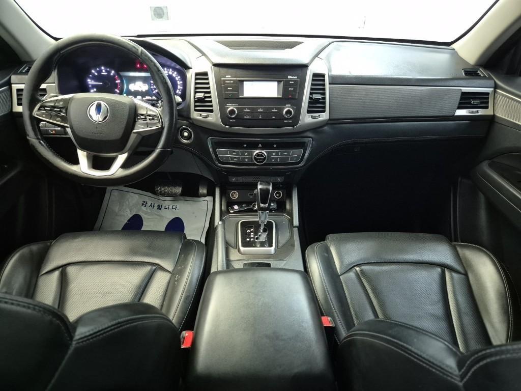 Ssangyong Rexton - Vista 7