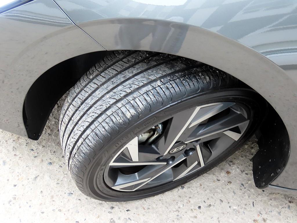 HYUNDAI Avante 2024 Gris - Importación desde Corea - HF Imports Iquique - Foto 18