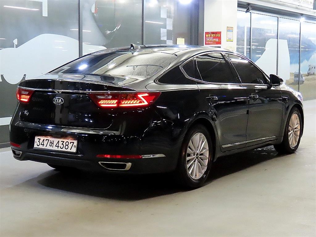 KIA K7 - Vista 4