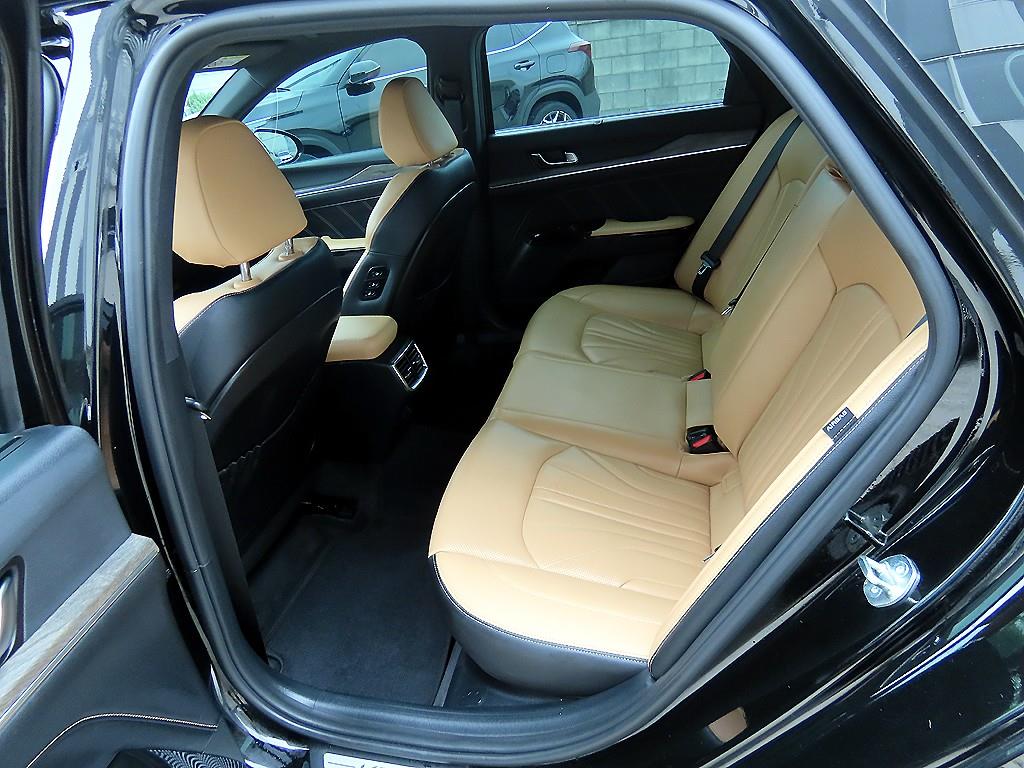 KIA K5 - Vista 6
