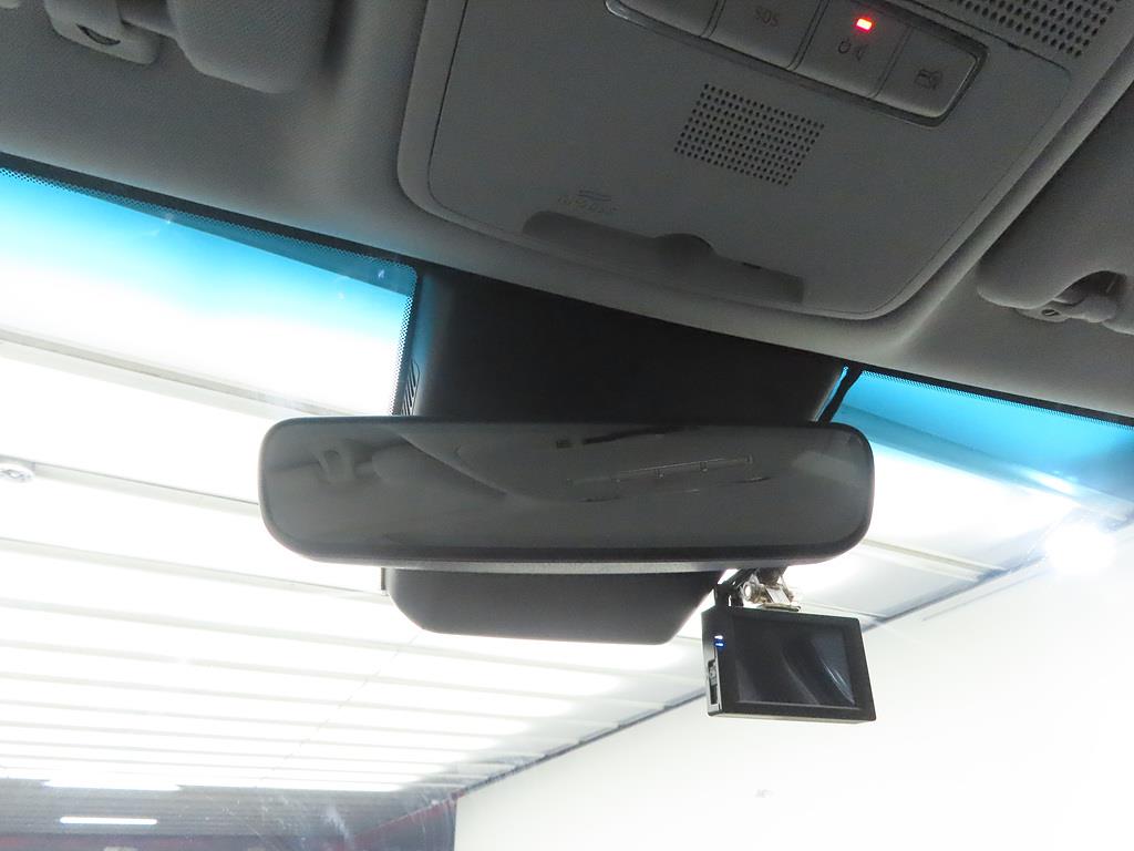 HYUNDAI Grandeur - Vista 12