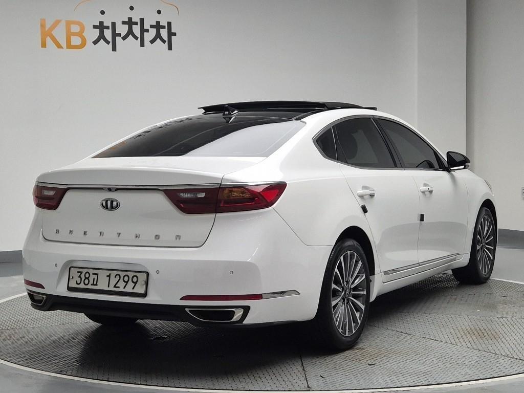 KIA K7 - Vista 3