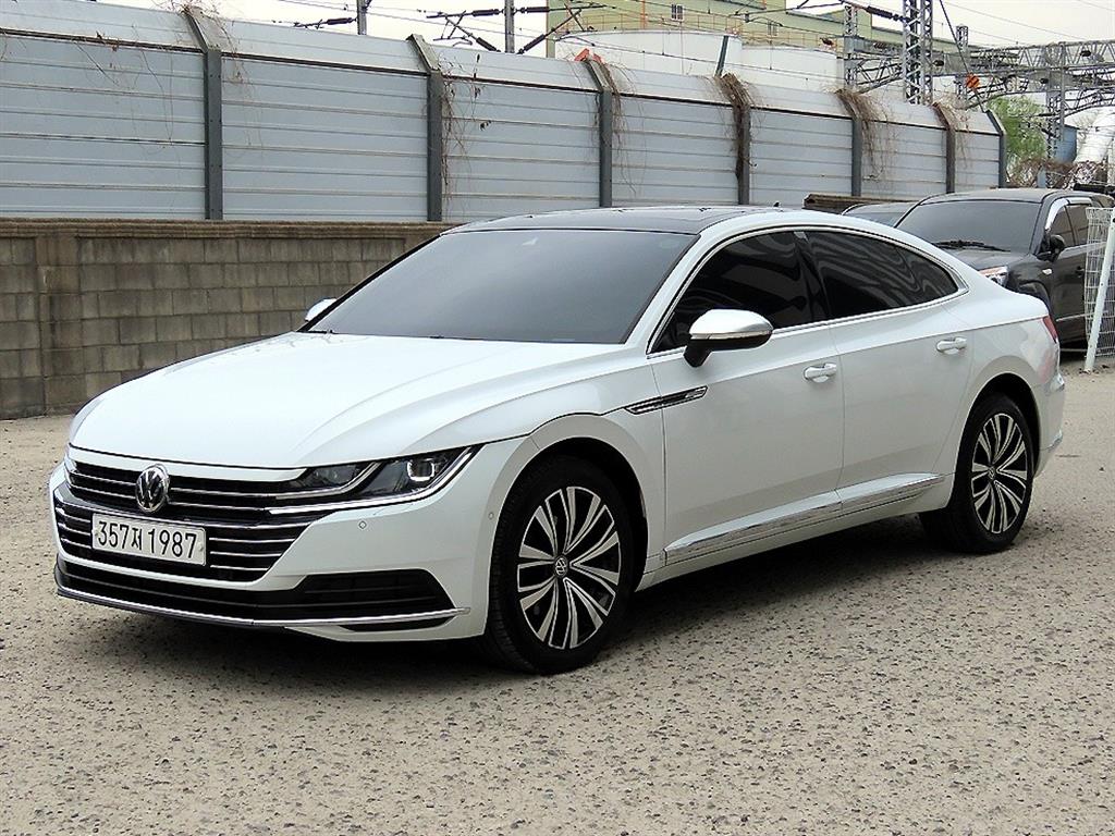 Volkswagen Arteon - Vista 2