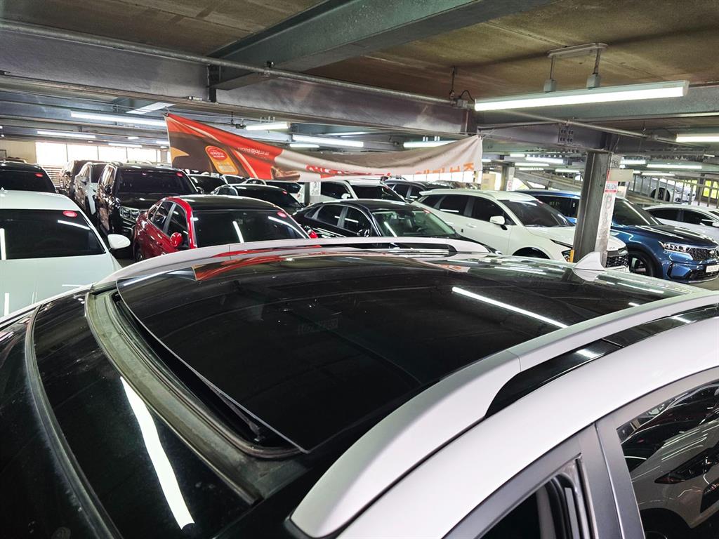 HYUNDAI Tucson - Vista 7