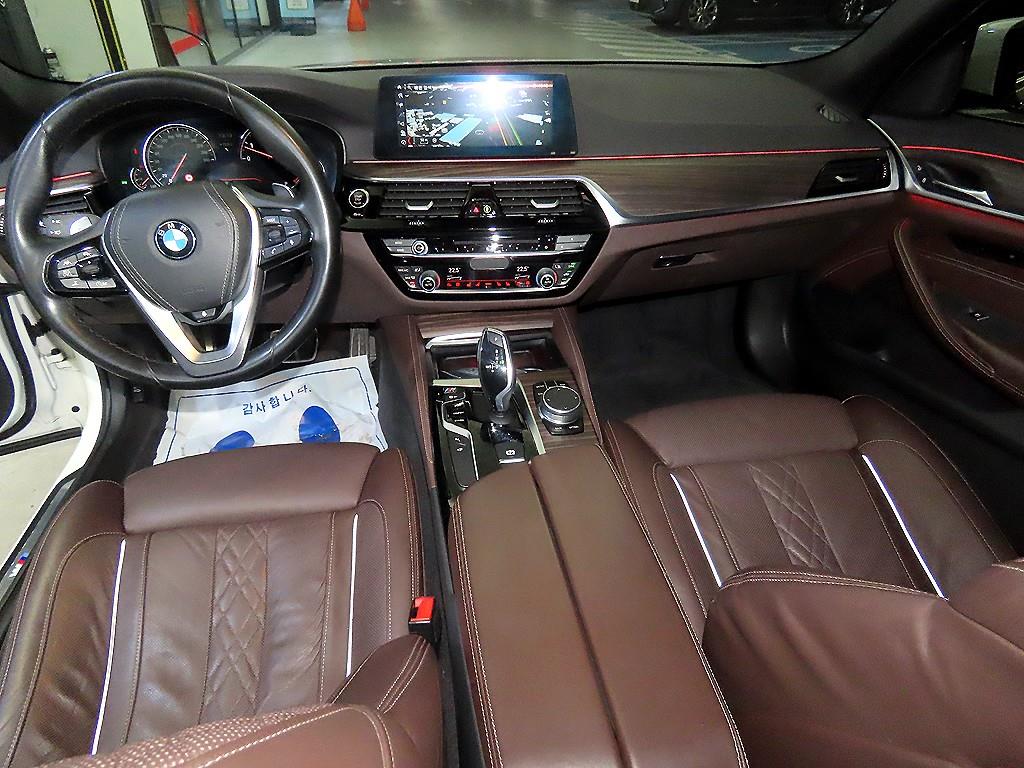 BMW 5 Series - Vista 10