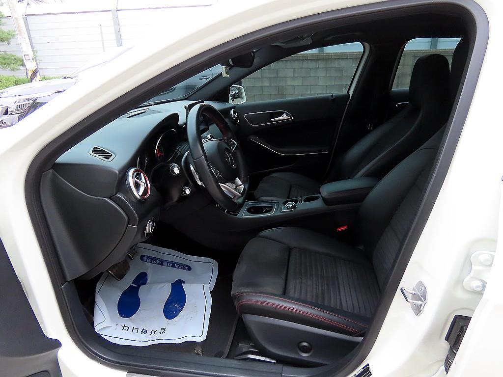 Mercedes Benz A Class - Vista 5