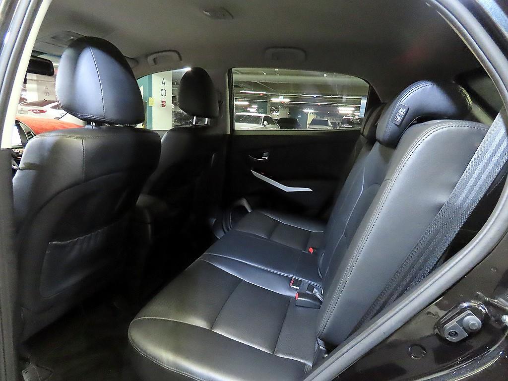 Ssangyong Korando - Vista 7