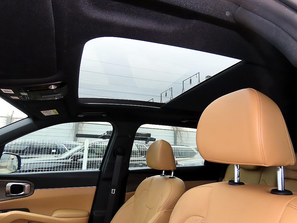 KIA Sorento 2022 - Importación desde Corea - HF Imports Iquique - Foto 16