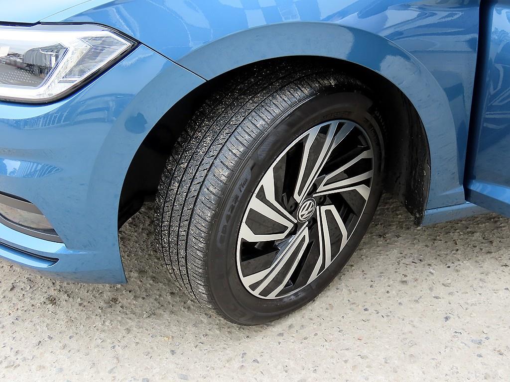 Volkswagen Jetta 2021 Azul - Importación desde Corea - HF Imports Iquique - Foto 19