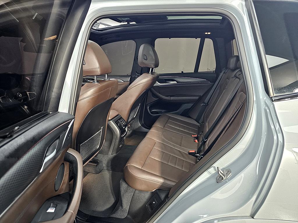 BMW X3 - Vista 9