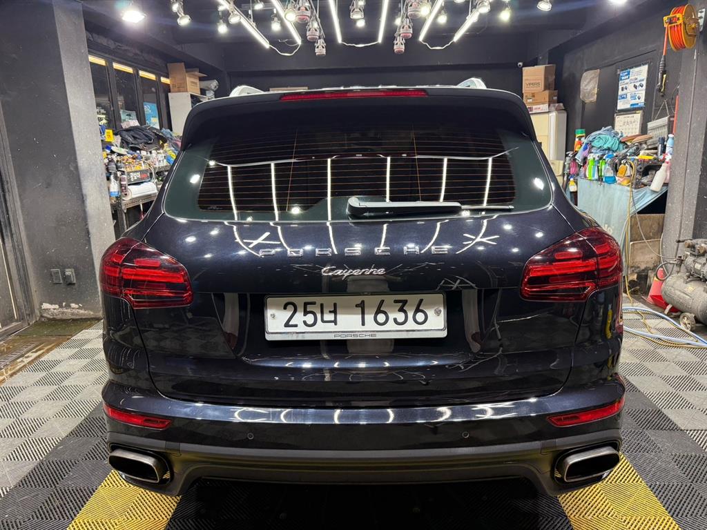 Porsche Cayenne - Vista 2