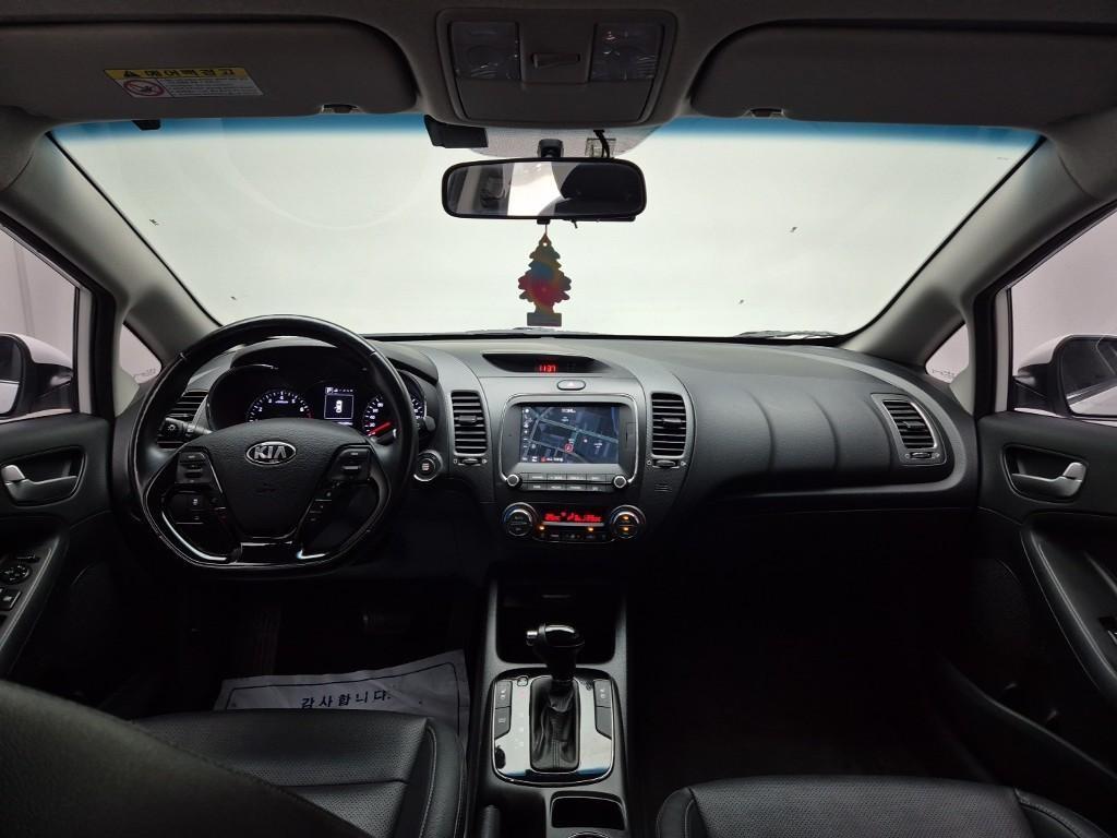 KIA K3 - Vista 7