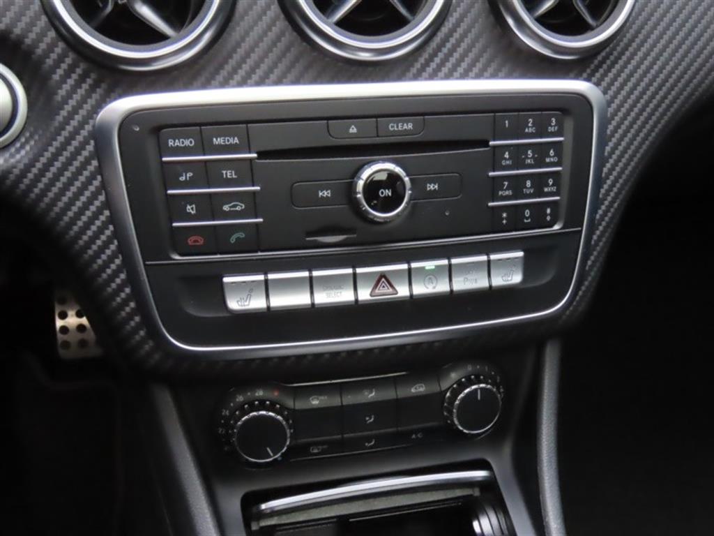 Mercedes Benz A Class 2018 - Importación desde Corea - HF Imports Iquique - Foto 7