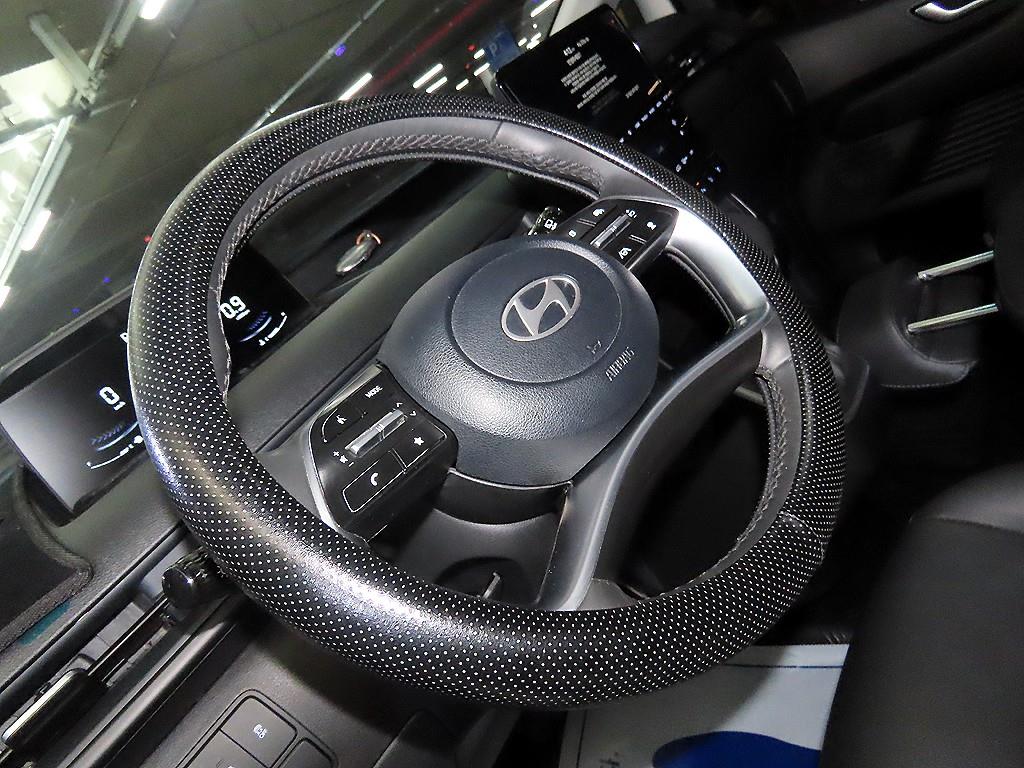 HYUNDAI Staria - Vista 8