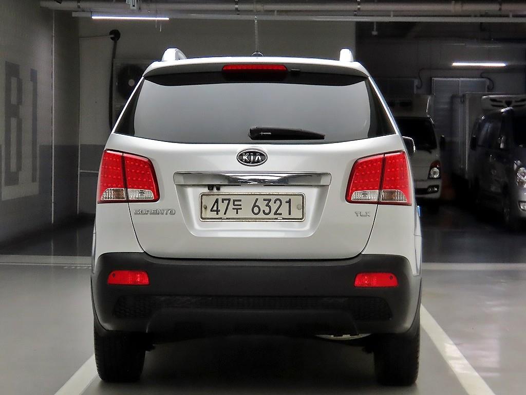 KIA Sorento - Vista 3