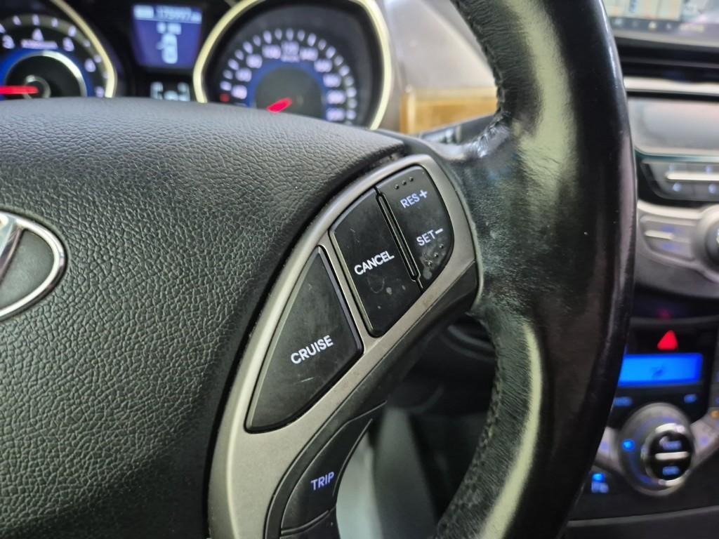 HYUNDAI Avante 2013 Blanco - Importación desde Corea - HF Imports Iquique - Foto 15