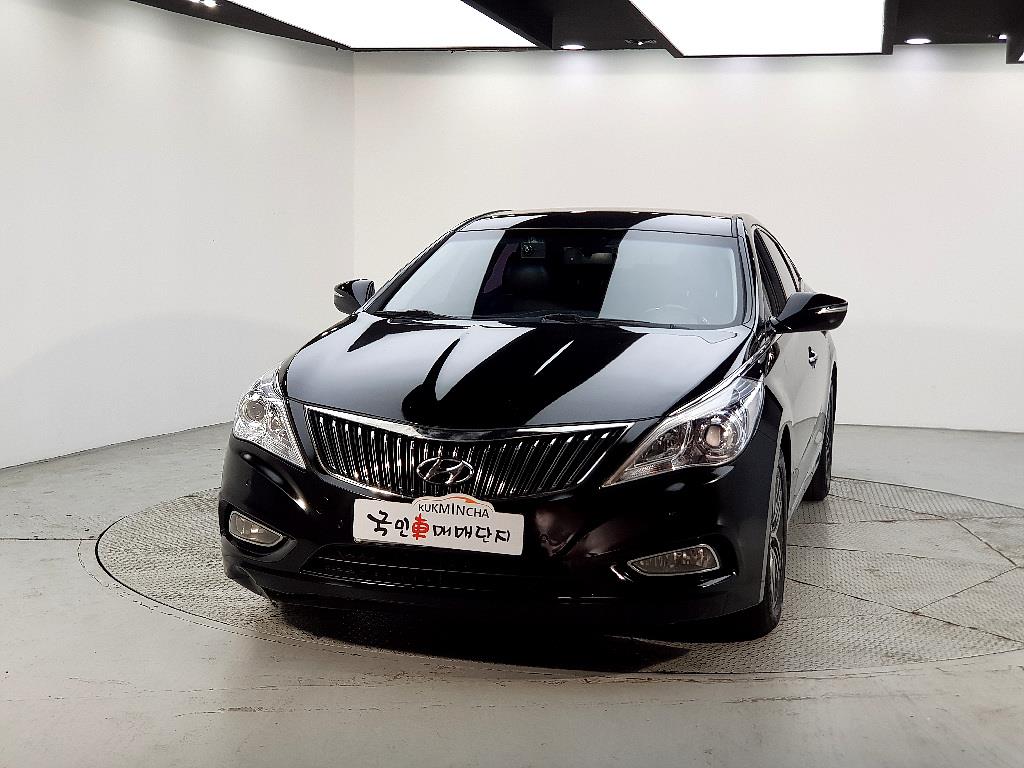 HYUNDAI Grandeur - Vista 2