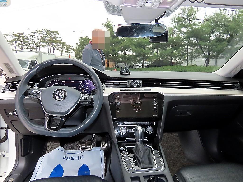 Volkswagen Arteon - Vista 7