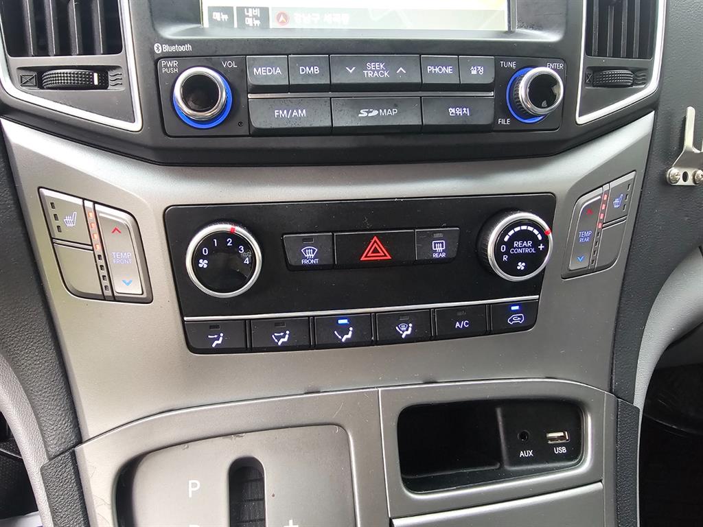 HYUNDAI Starex 2017 Blanco - Importación desde Corea - HF Imports Iquique - Foto 14