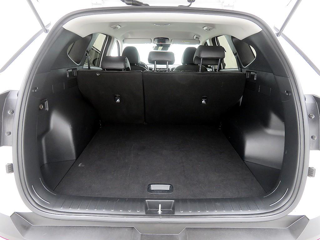 HYUNDAI Tucson - Vista 5