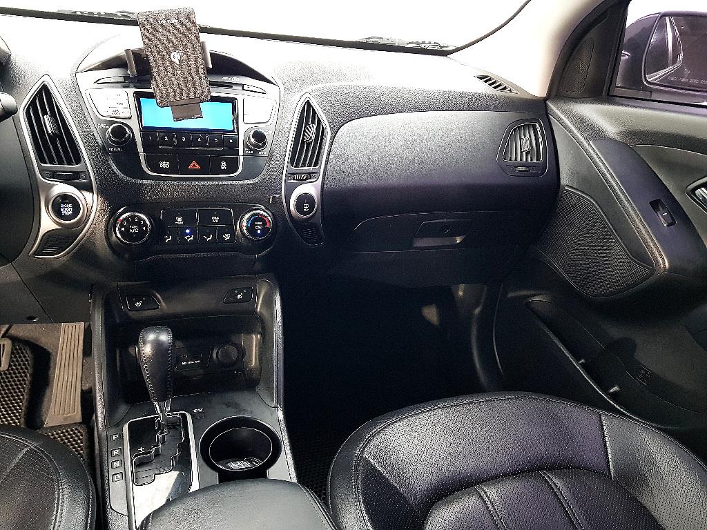 HYUNDAI Tucson - Vista 10