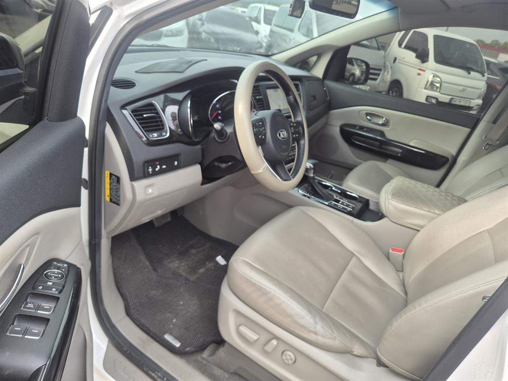 KIA Carnival 2020 Blanco - Importación desde Corea - HF Imports Iquique - Foto 13