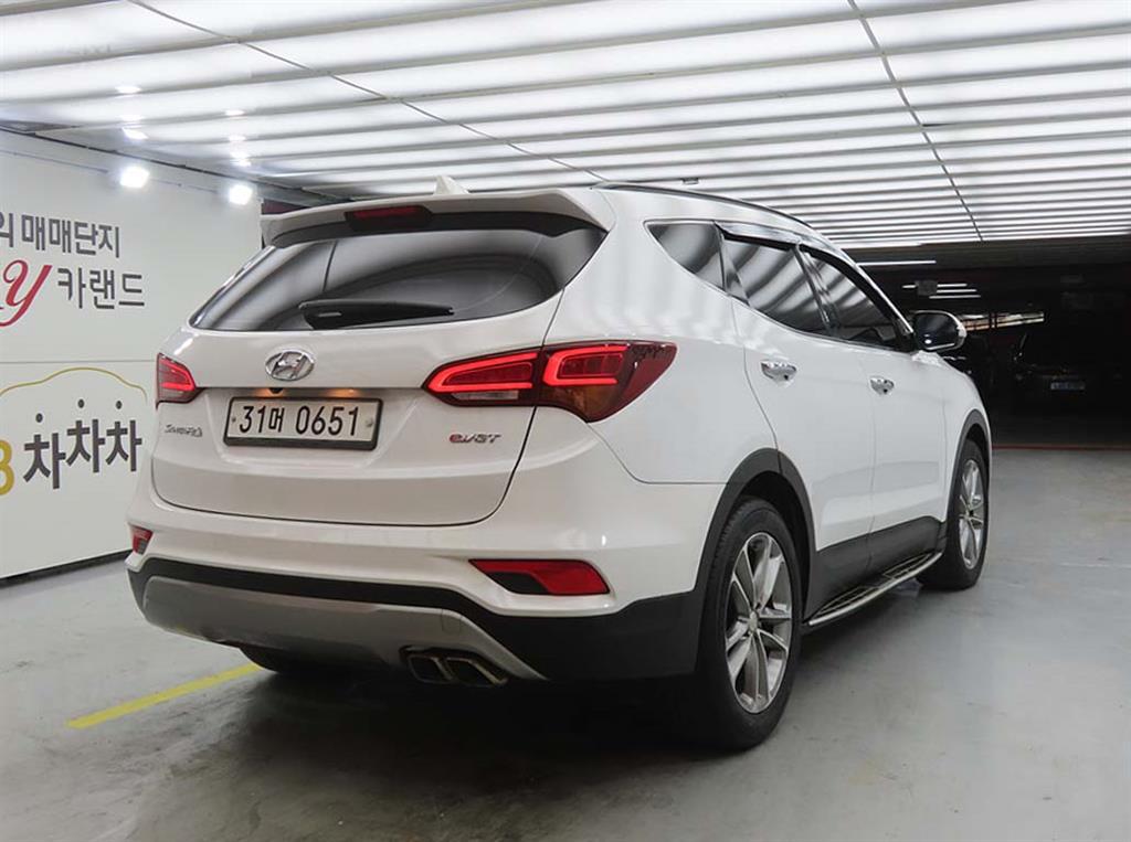 HYUNDAI Santa Fe - Vista 4