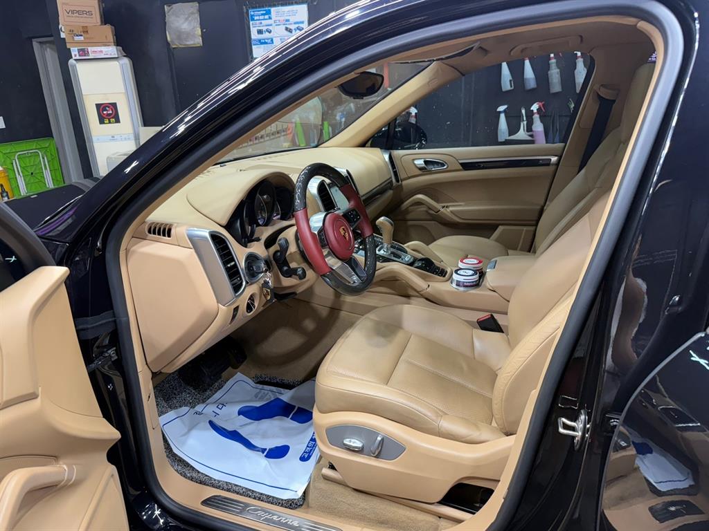 Porsche Cayenne - Vista 7