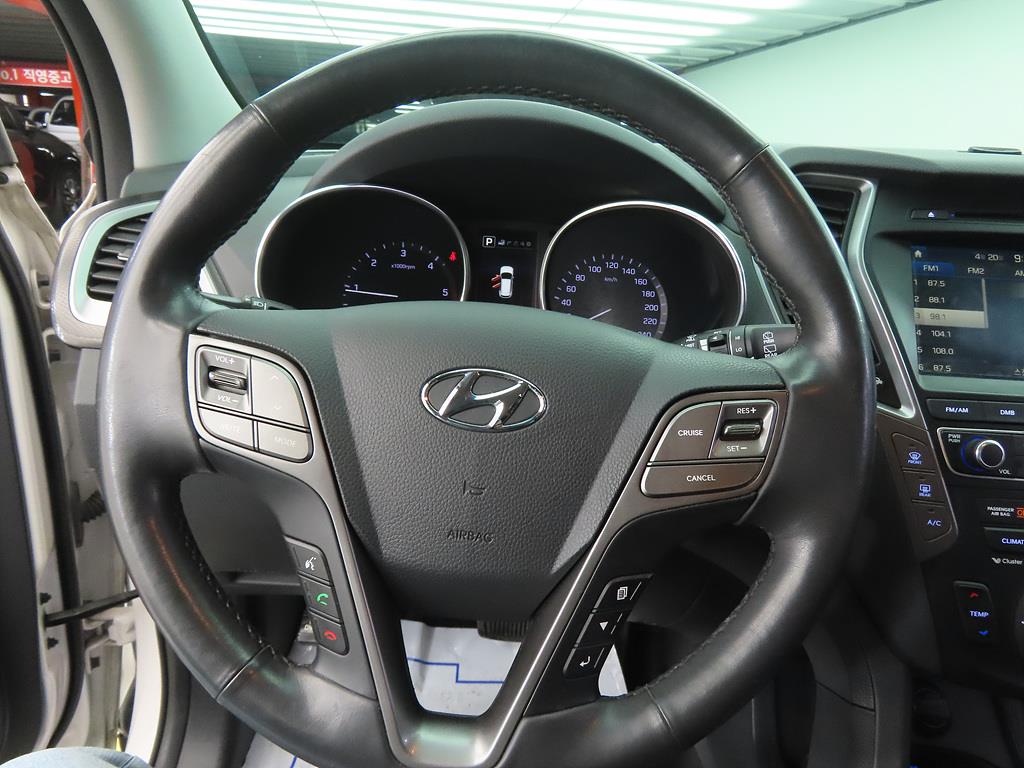 HYUNDAI Santa Fe - Vista 8
