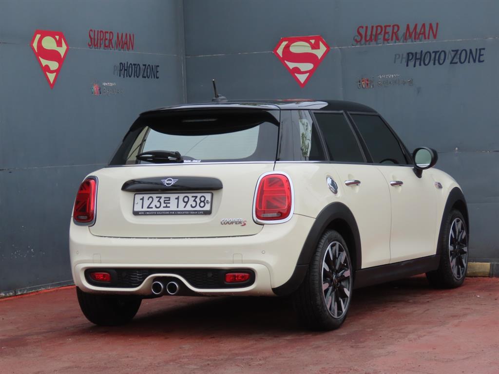Mini Cooper - Vista 5