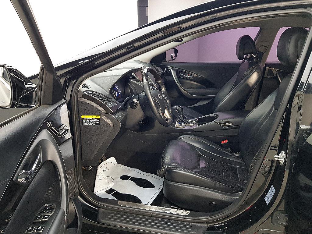 HYUNDAI Grandeur - Vista 8