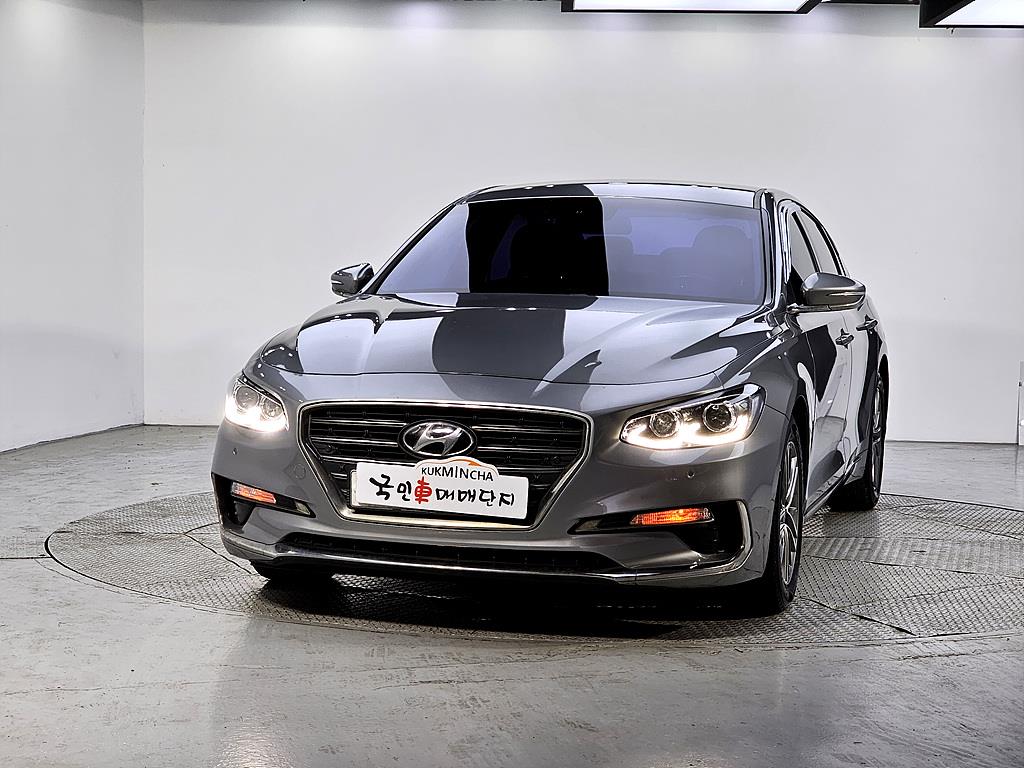 HYUNDAI Grandeur - Vista 2