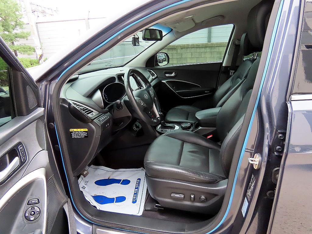 HYUNDAI Santa Fe - Vista 5