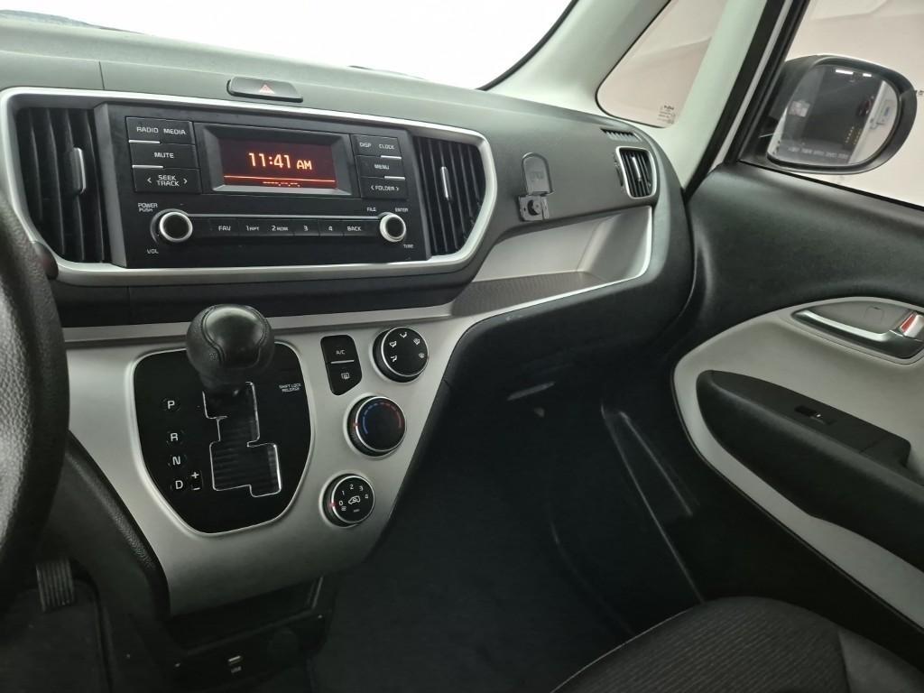 KIA Ray - Vista 10