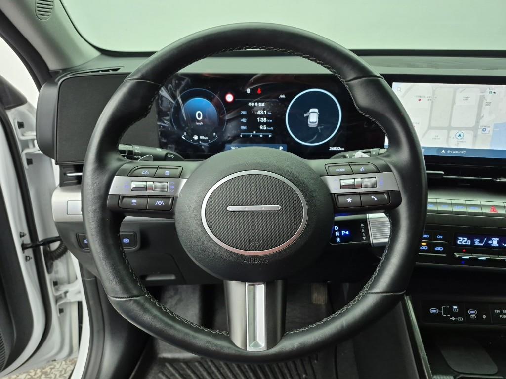HYUNDAI Kona - Vista 9