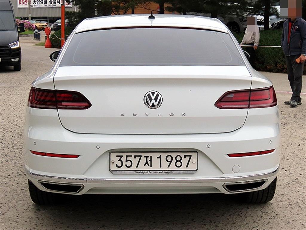 Volkswagen Arteon - Vista 4