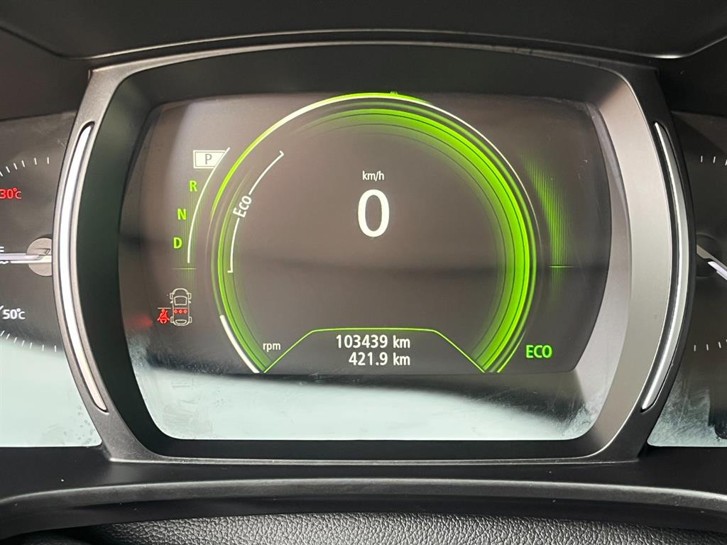 SAMSUNG QM6 - Vista 6