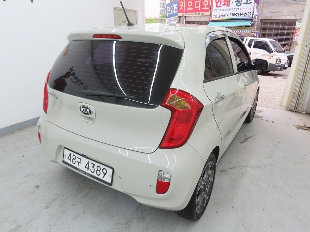 KIA Morning - Vista 3