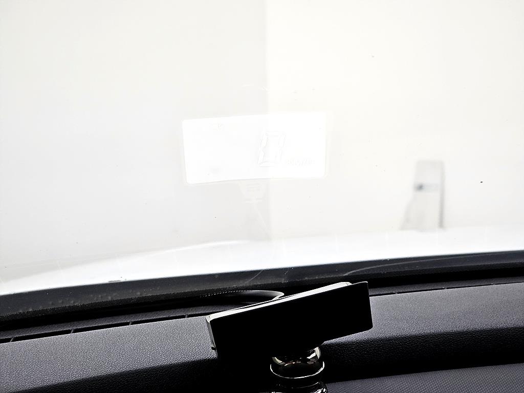 HYUNDAI Avante - Vista 12