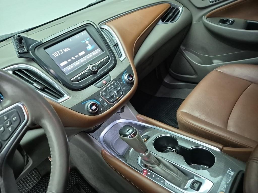 Chevrolet Malibu - Vista 9