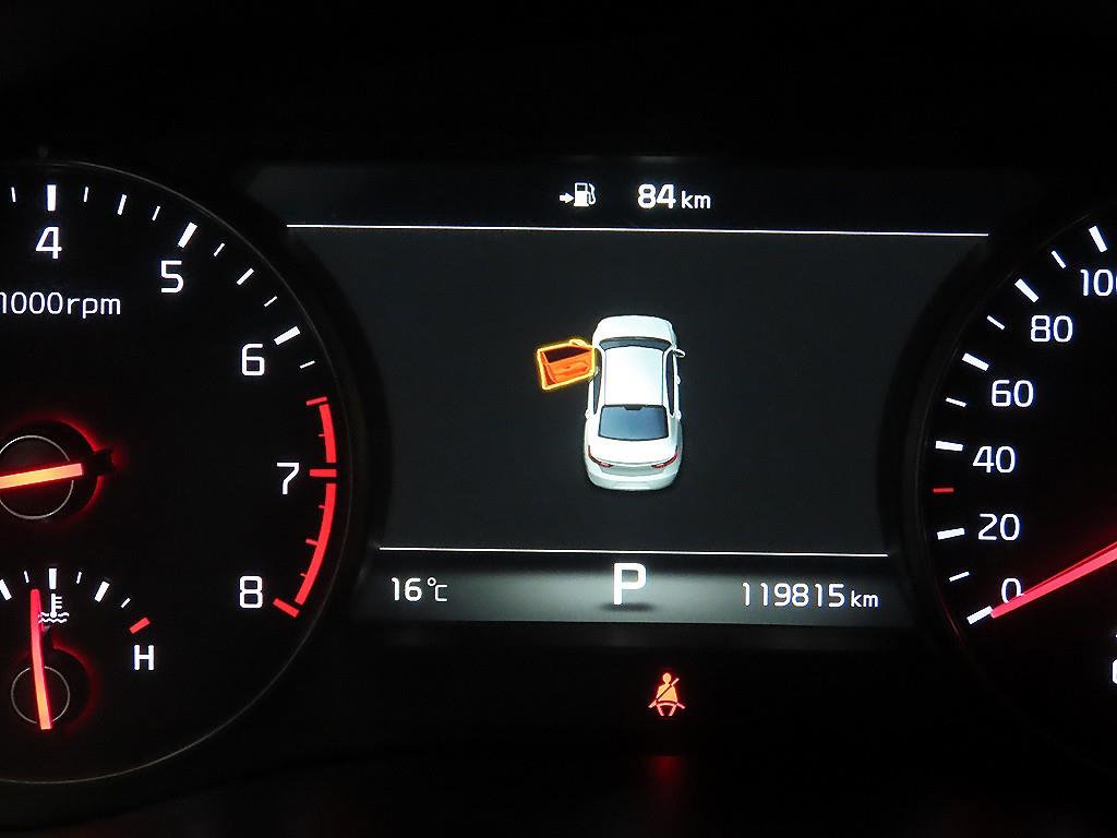 KIA K7 - Vista 9