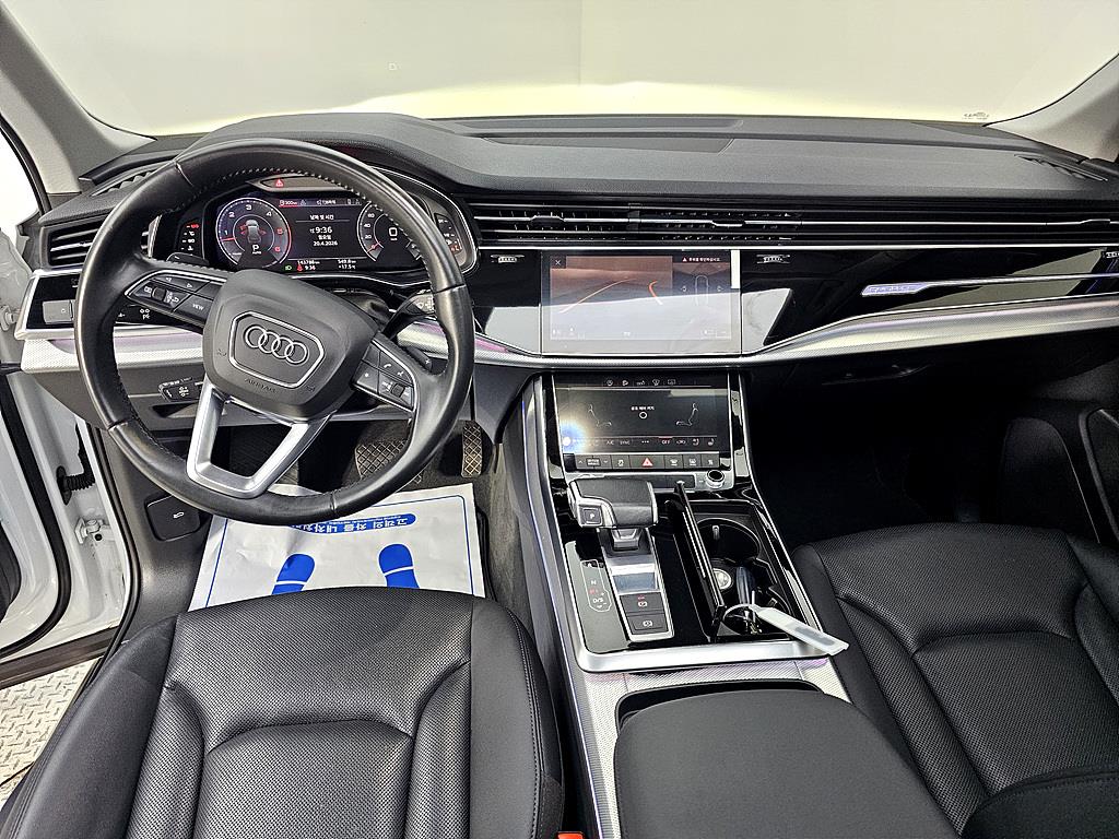 Audi Q7 - Vista 5