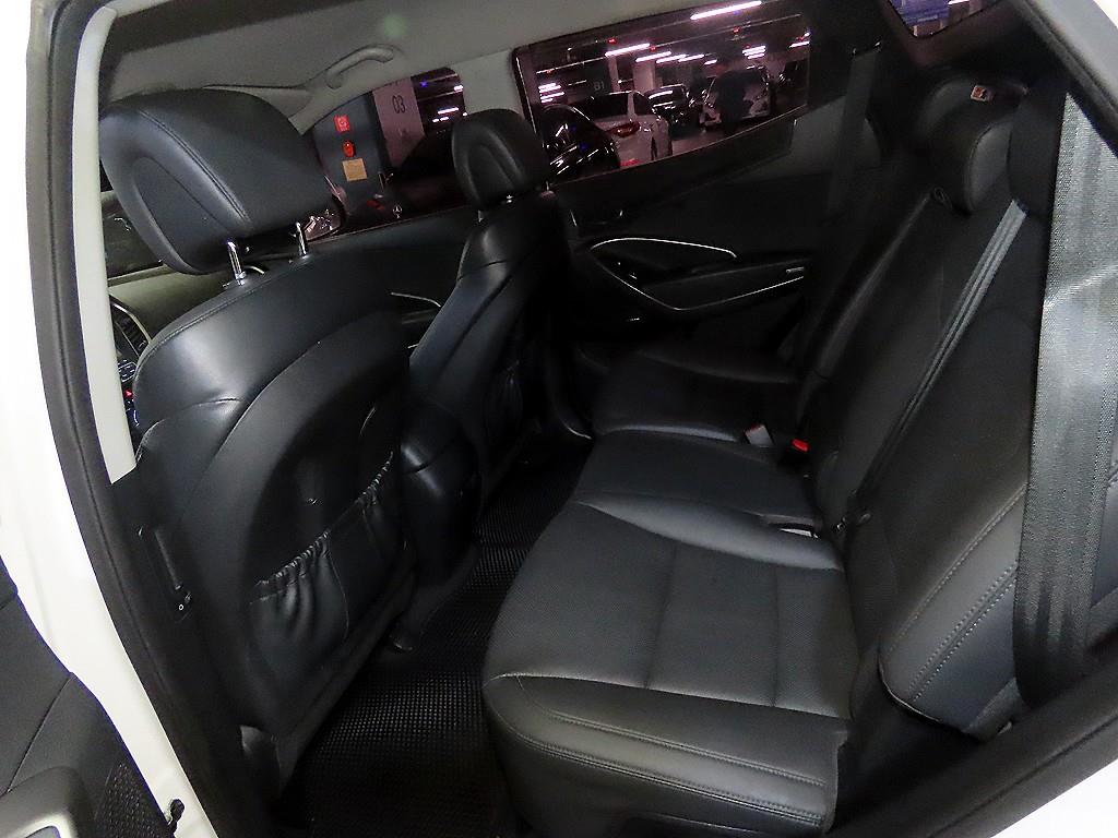 HYUNDAI Santa Fe - Vista 7
