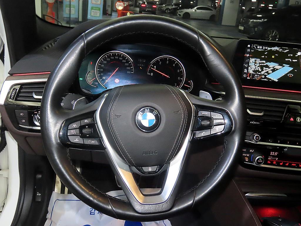 BMW 5 Series - Vista 8